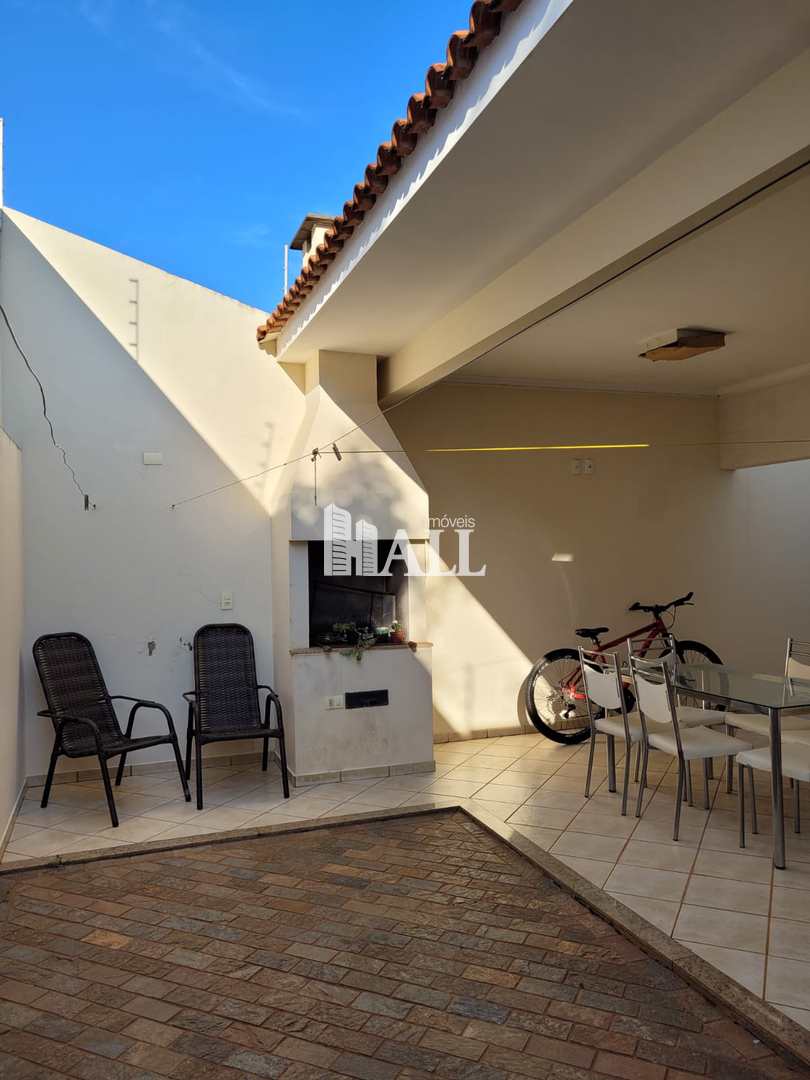 Casa à venda com 2 quartos, 128m² - Foto 6