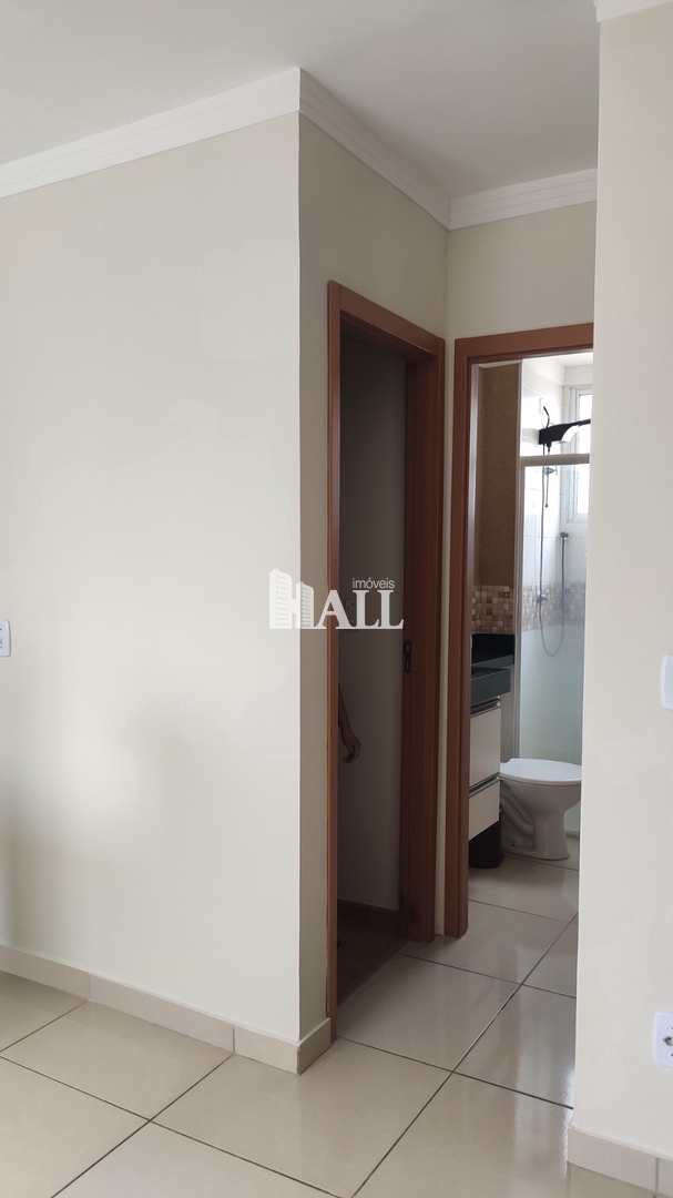 Apartamento à venda com 2 quartos, 45m² - Foto 11