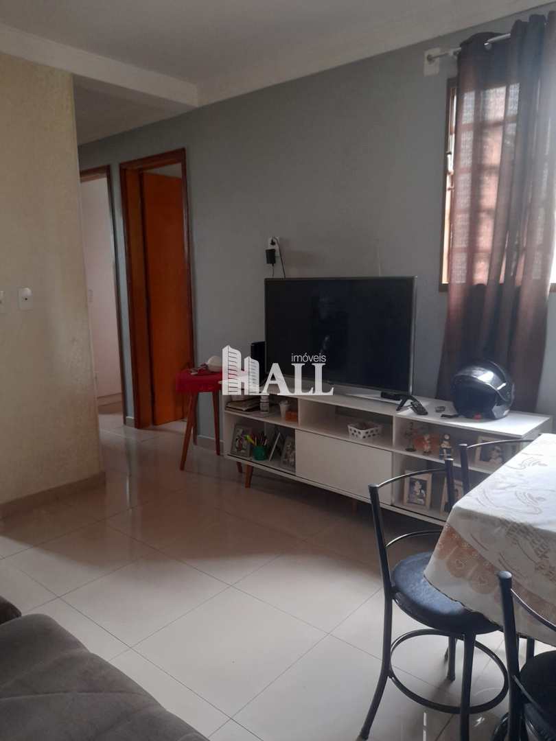 Apartamento à venda com 2 quartos, 50m² - Foto 2