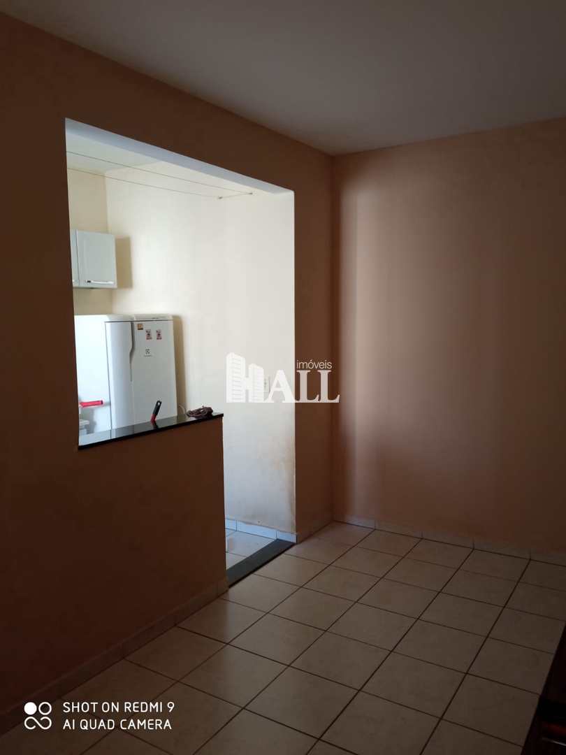 Apartamento à venda com 2 quartos, 47m² - Foto 2