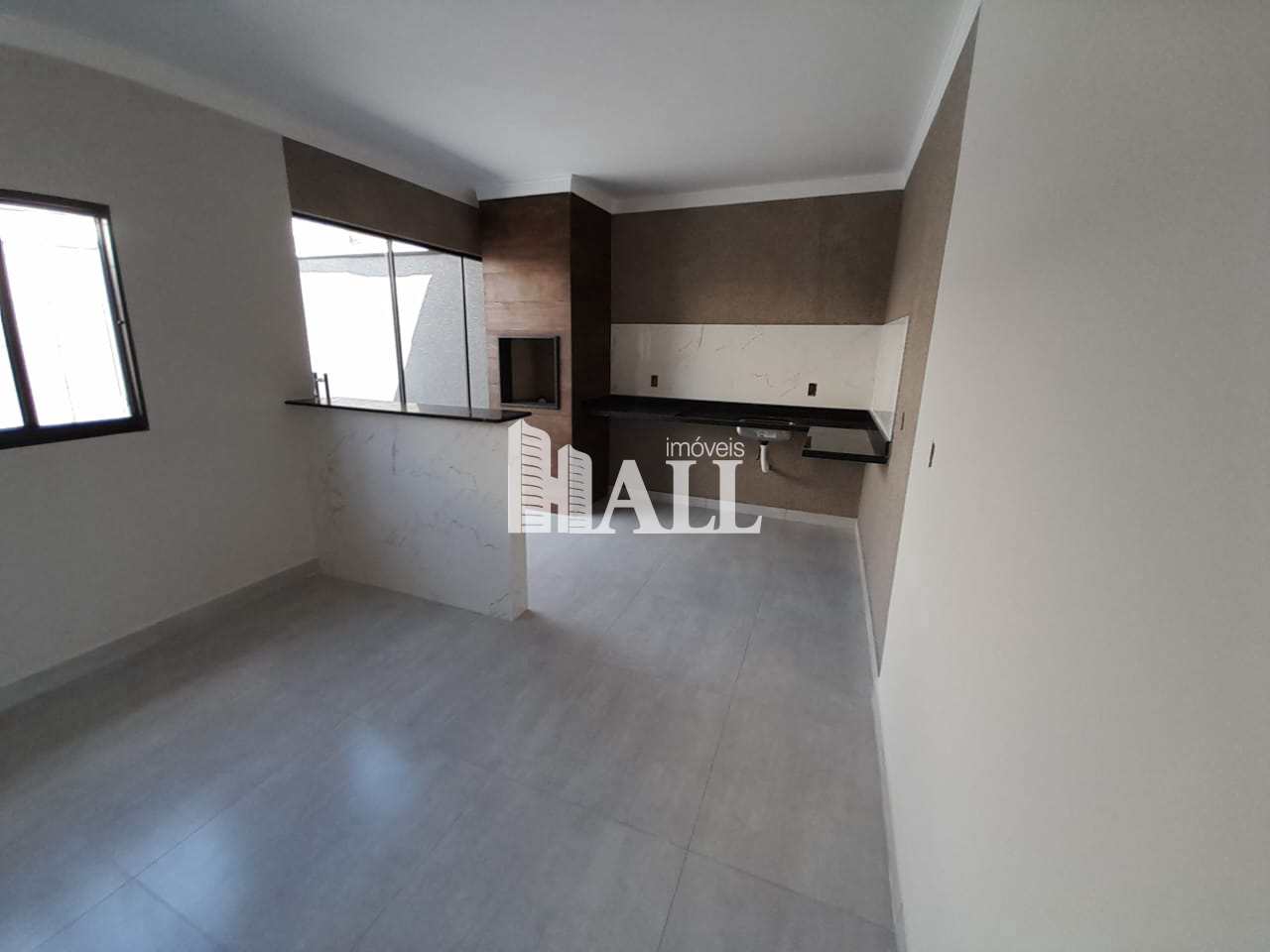 Casa à venda com 3 quartos, 93m² - Foto 2