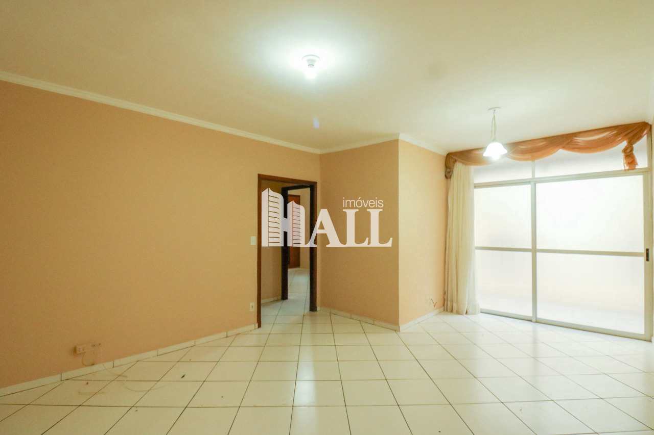 Apartamento à venda com 2 quartos, 81m² - Foto 3