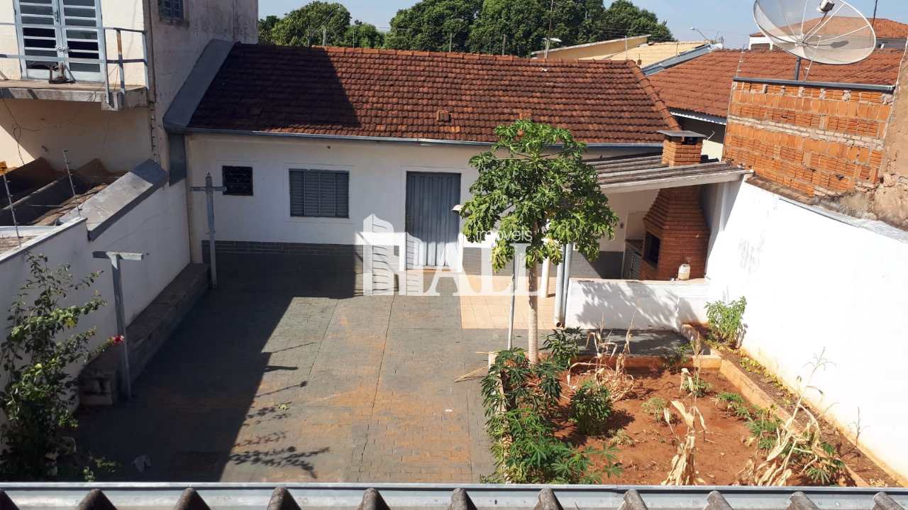 Casa à venda com 4 quartos, 262m² - Foto 13