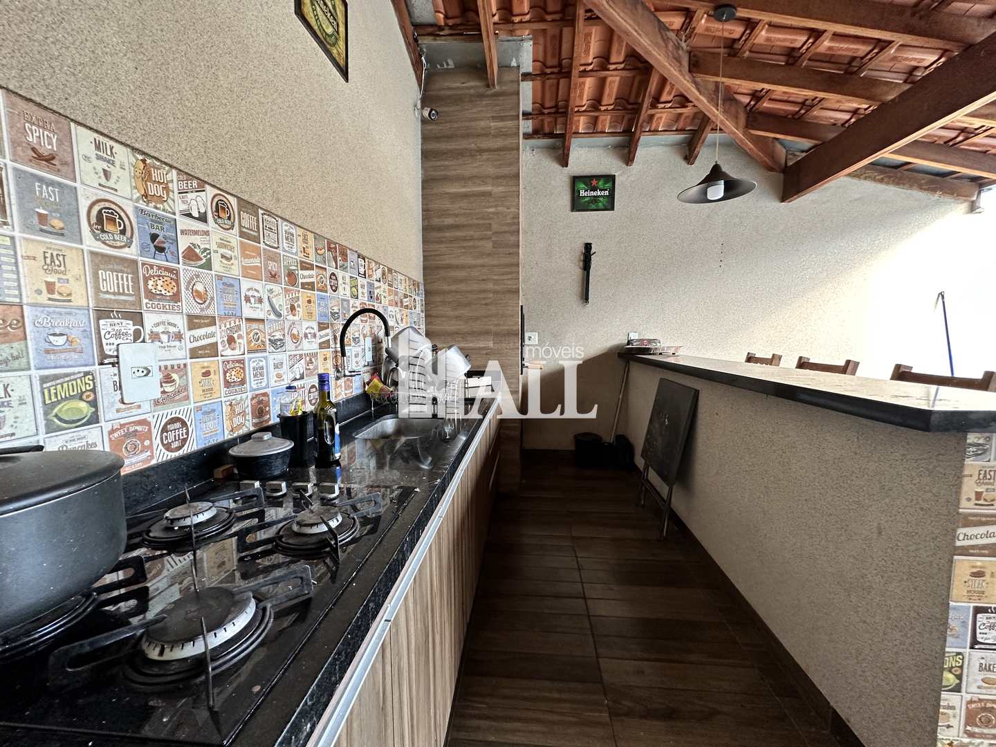 Casa à venda com 3 quartos, 130m² - Foto 14