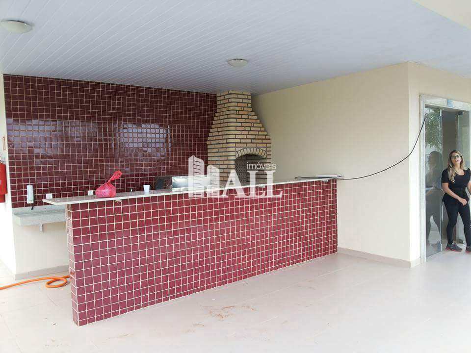 Apartamento à venda com 2 quartos, 42m² - Foto 12