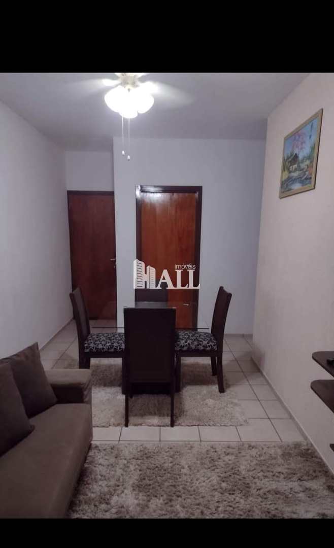 Apartamento à venda com 2 quartos, 62m² - Foto 1