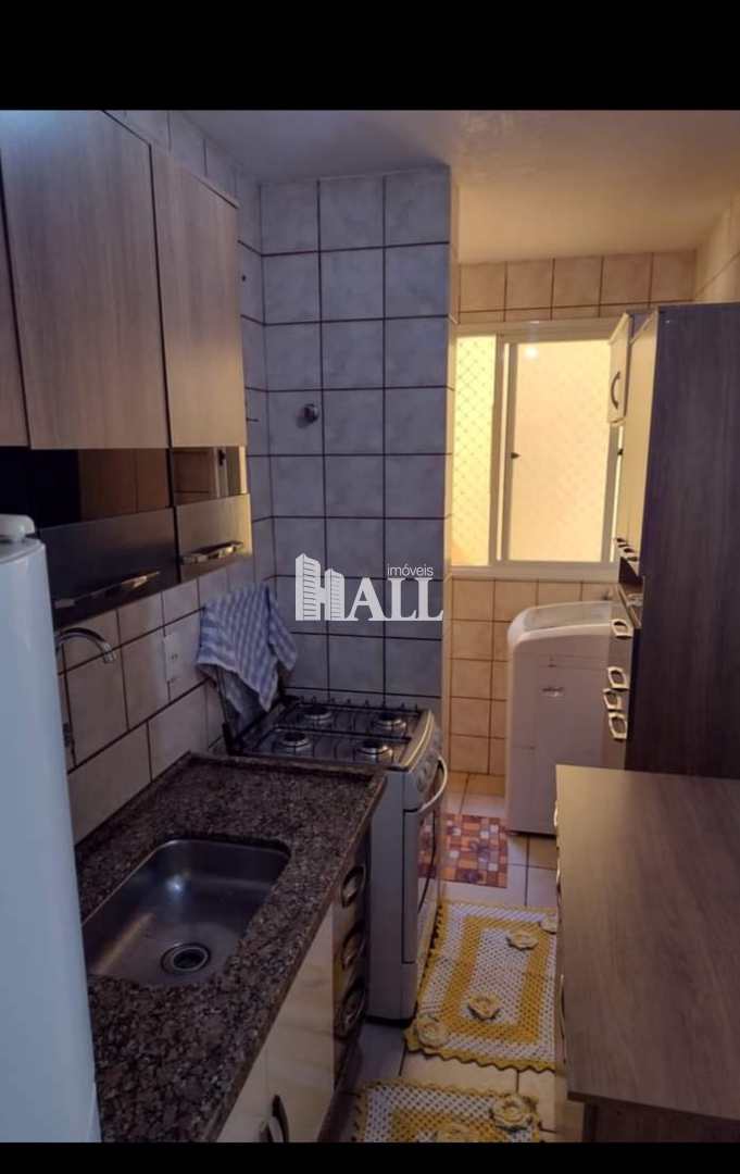 Apartamento à venda com 2 quartos, 62m² - Foto 4