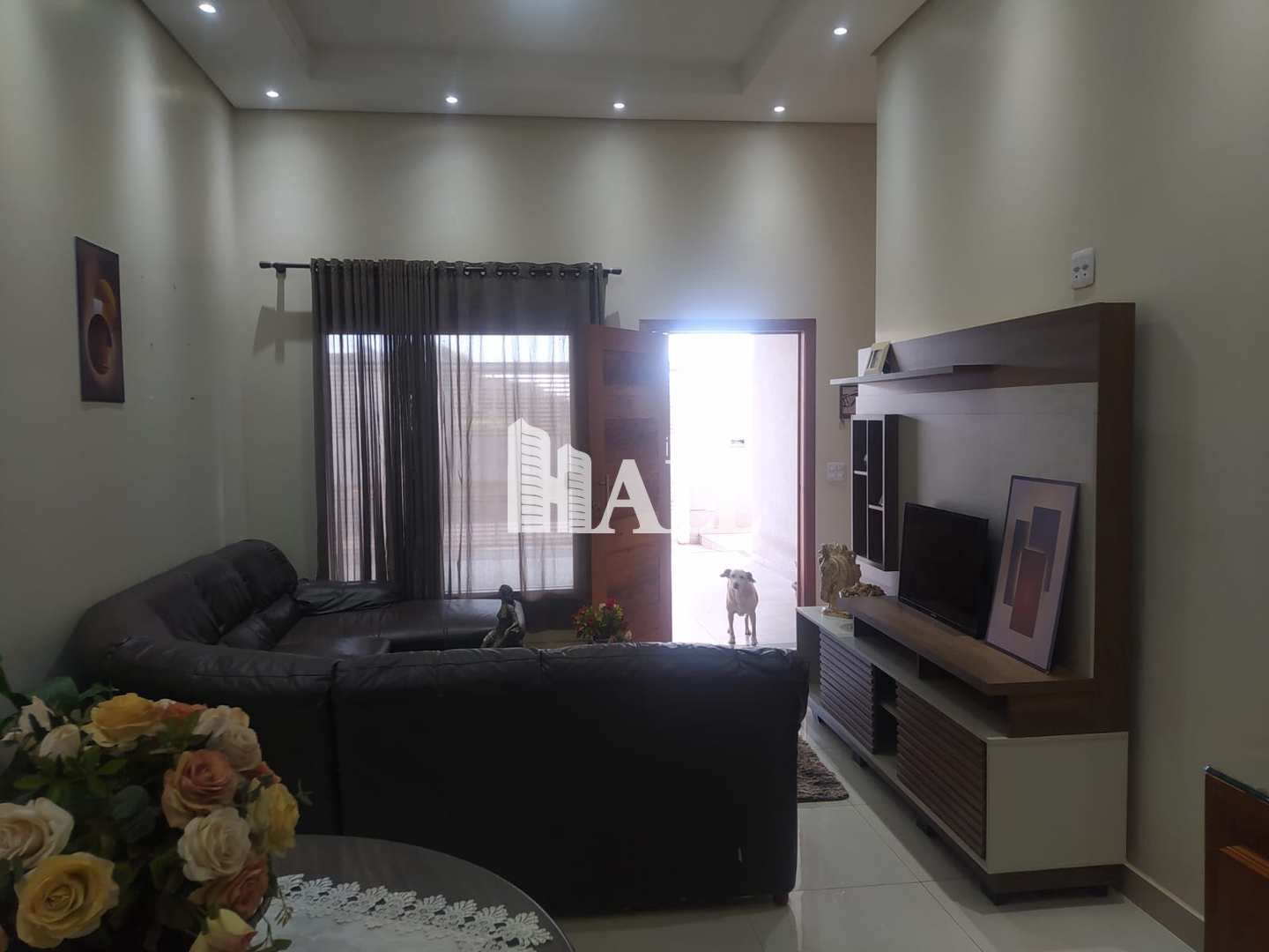 Casa à venda com 3 quartos, 150m² - Foto 2