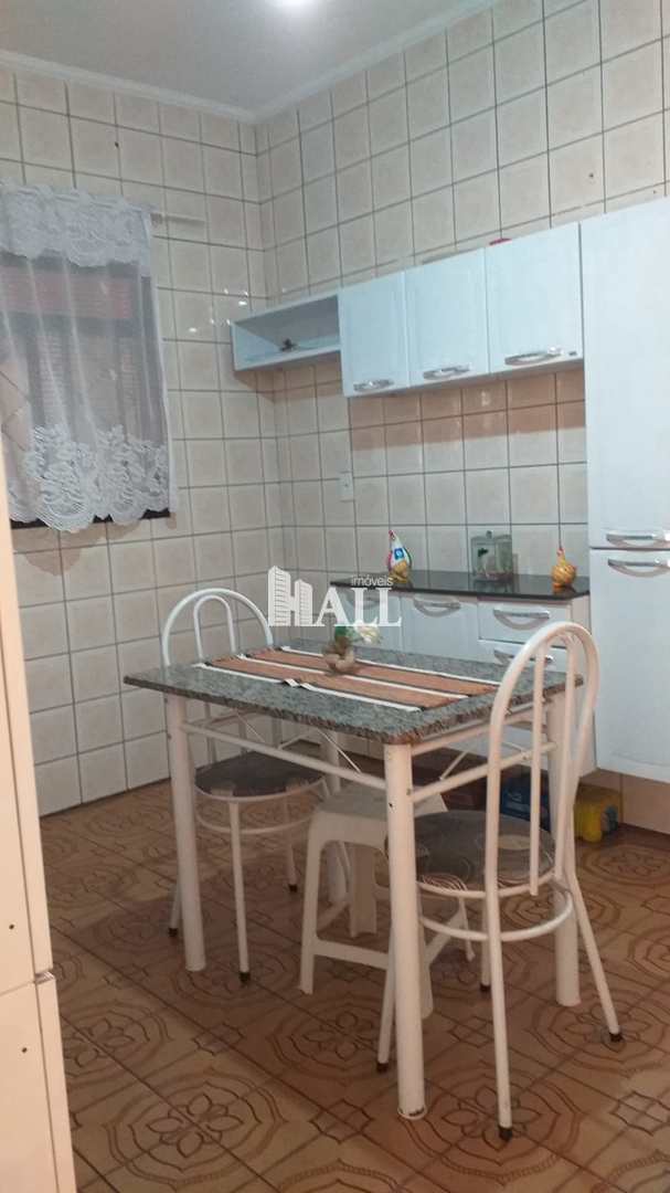 Casa à venda com 3 quartos, 200m² - Foto 5