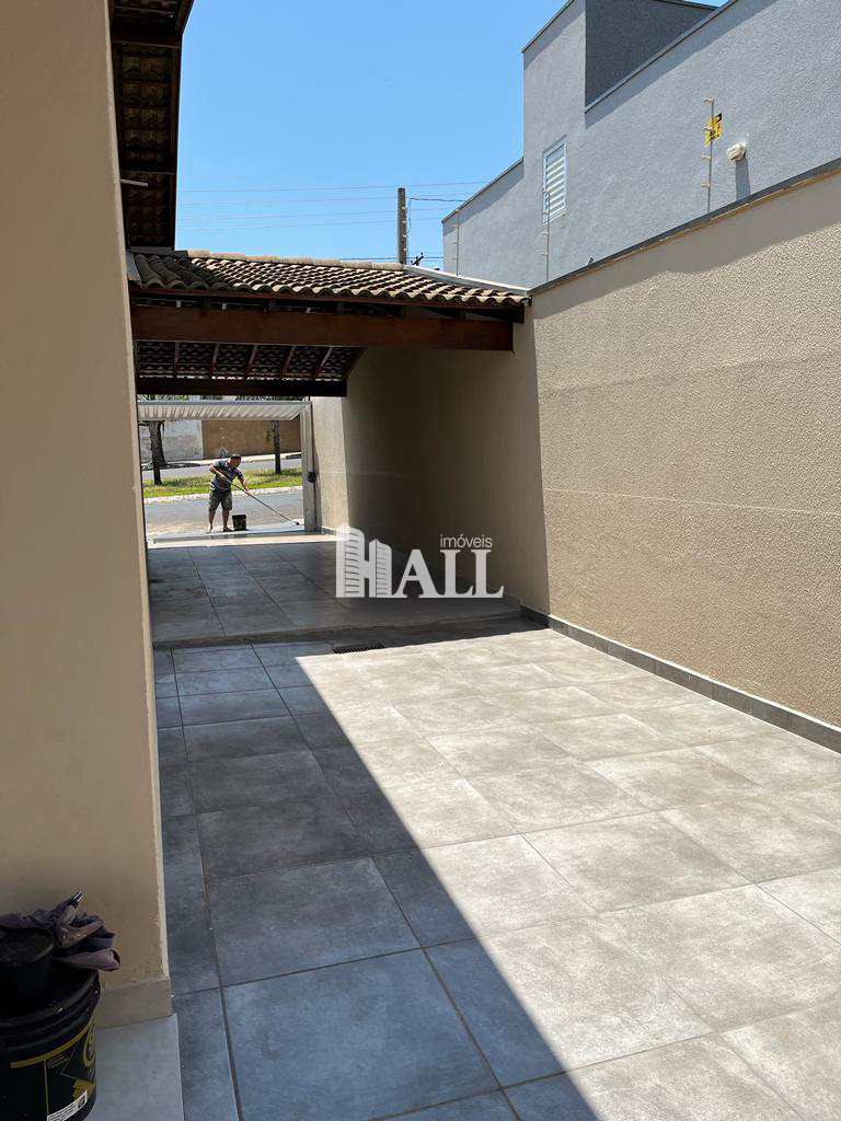 Casa à venda com 2 quartos, 120m² - Foto 17