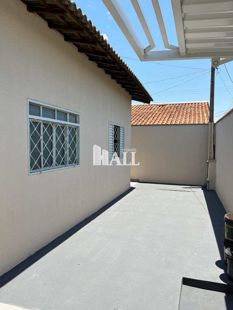 Casa à venda com 2 quartos, 120m² - Foto 8