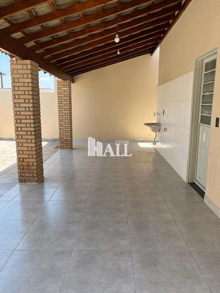 Casa à venda com 2 quartos, 120m² - Foto 13