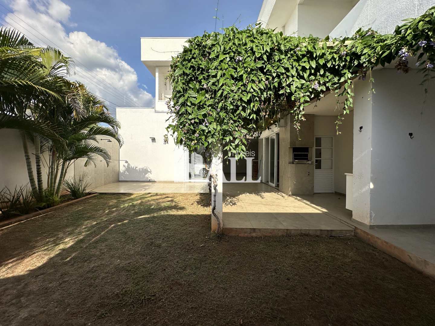 Casa à venda com 4 quartos, 350m² - Foto 28