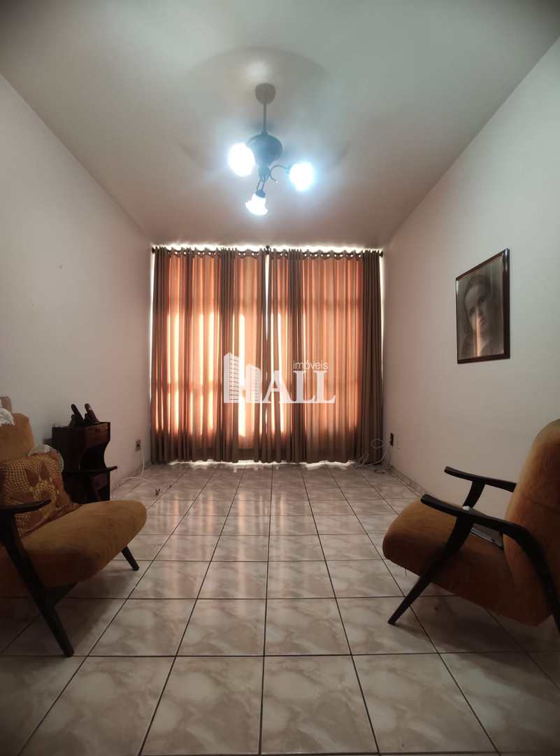 Apartamento à venda com 2 quartos, 75m² - Foto 1