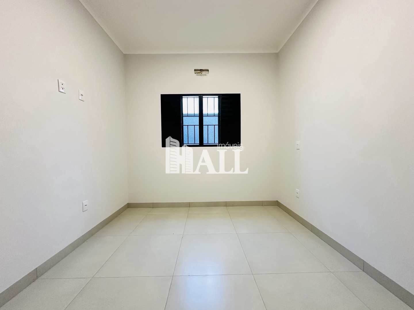 Casa à venda com 3 quartos, 137m² - Foto 3