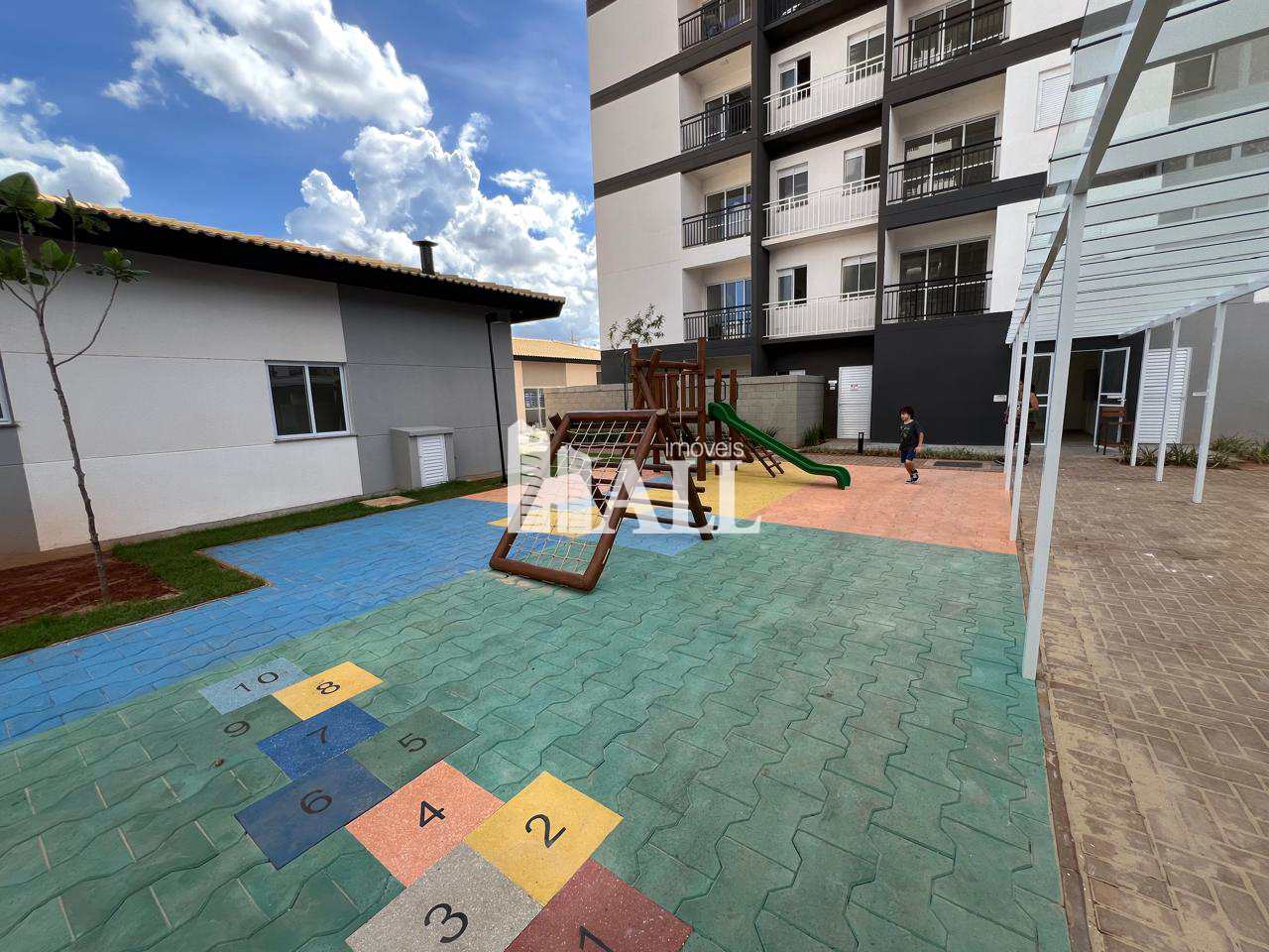 Apartamento à venda com 2 quartos, 51m² - Foto 15