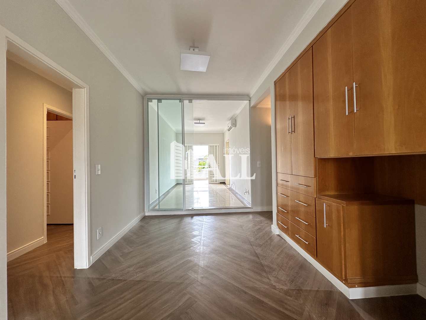 Casa de Condomínio à venda com 4 quartos, 580m² - Foto 18