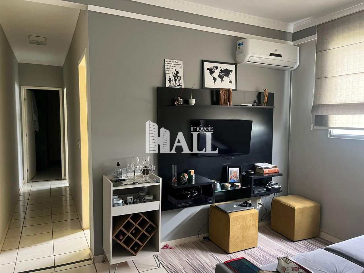 Apartamento à venda com 2 quartos, 55m² - Foto 1