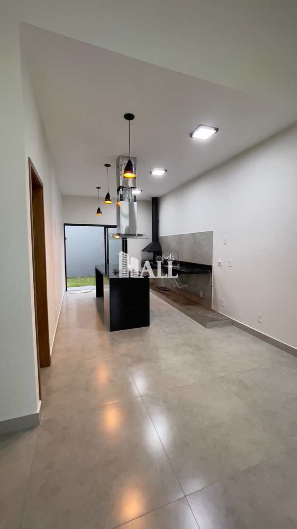 Casa à venda com 3 quartos, 120m² - Foto 2