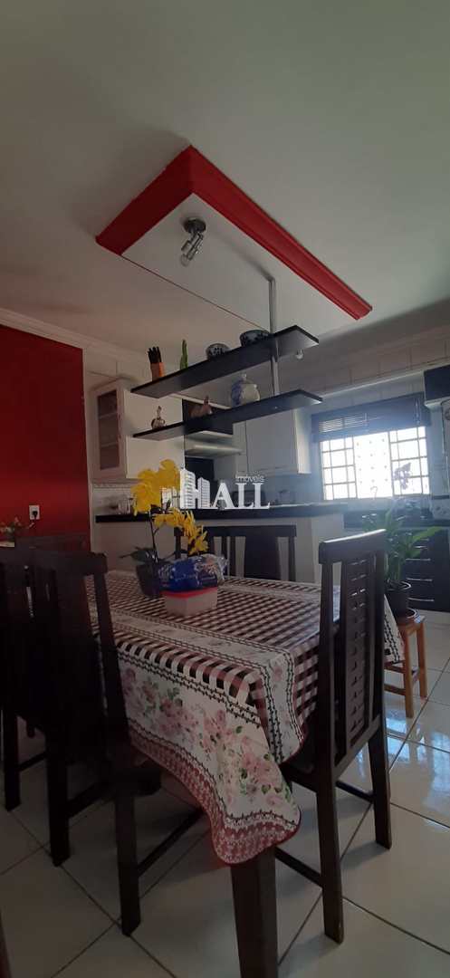 Apartamento à venda com 2 quartos, 75m² - Foto 3