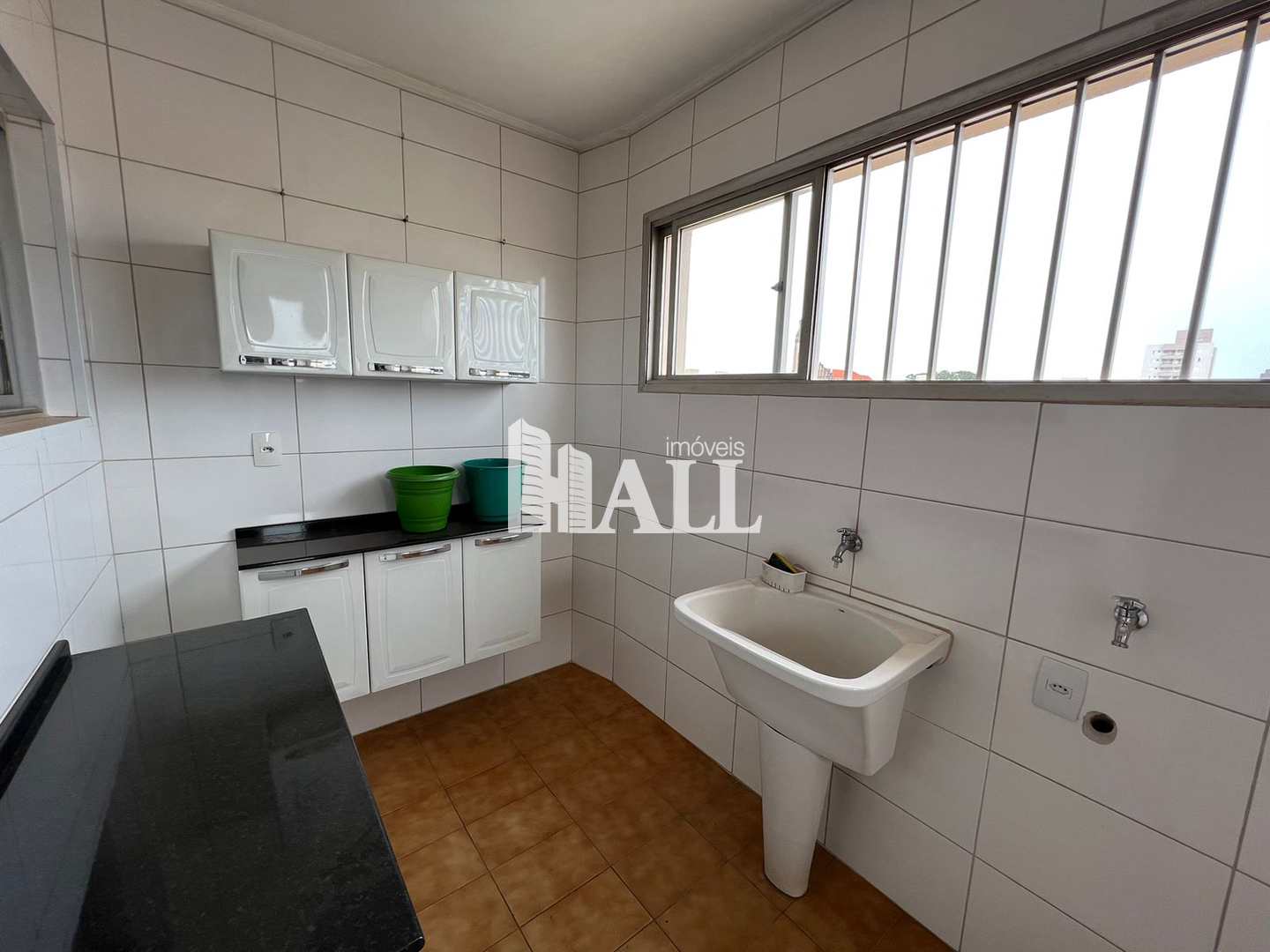 Apartamento à venda com 3 quartos, 139m² - Foto 4