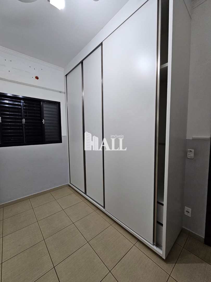 Casa à venda com 3 quartos, 178m² - Foto 14