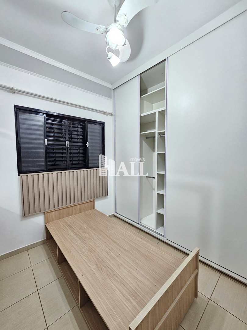 Casa à venda com 3 quartos, 178m² - Foto 9