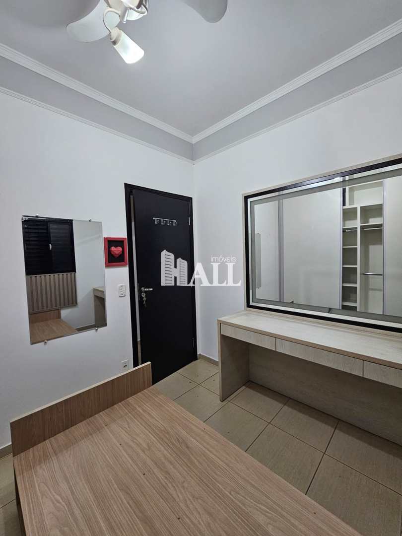 Casa à venda com 3 quartos, 178m² - Foto 8