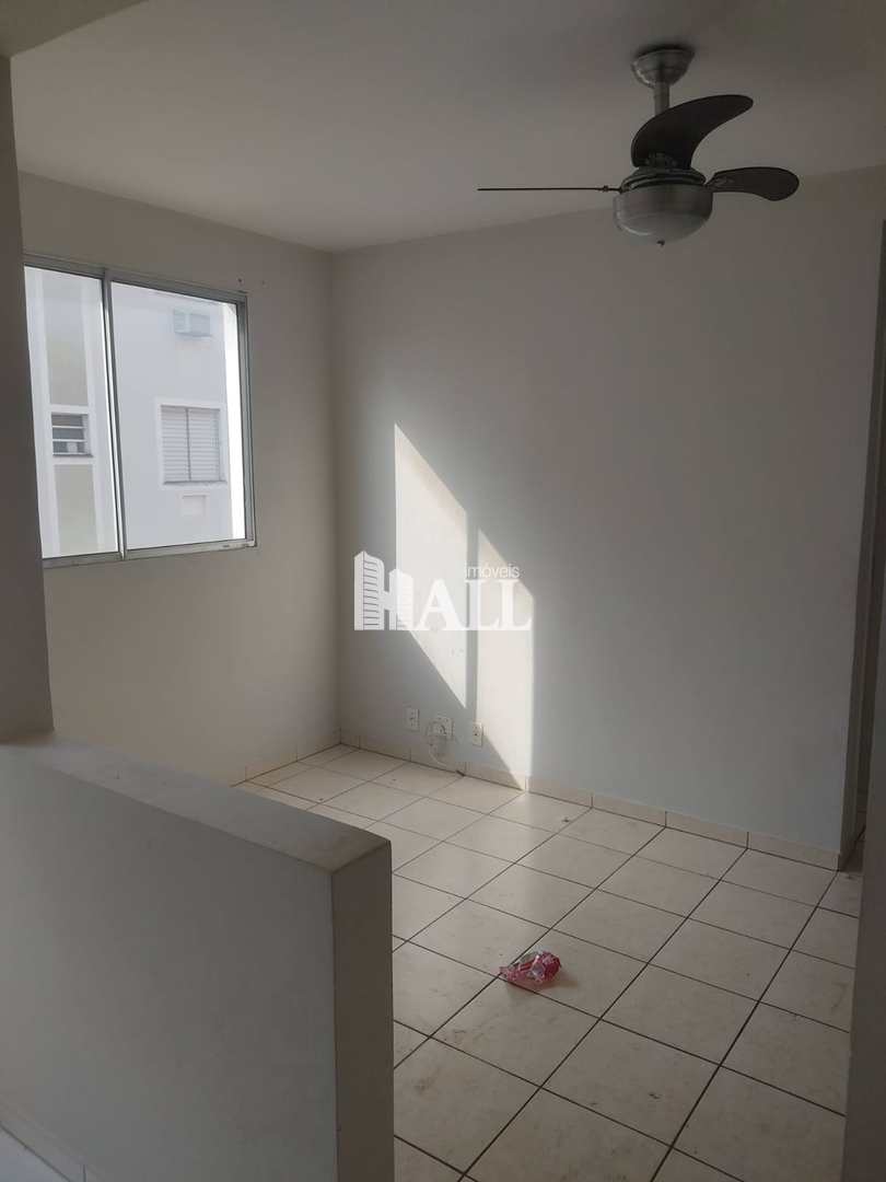 Apartamento à venda com 2 quartos, 47m² - Foto 2