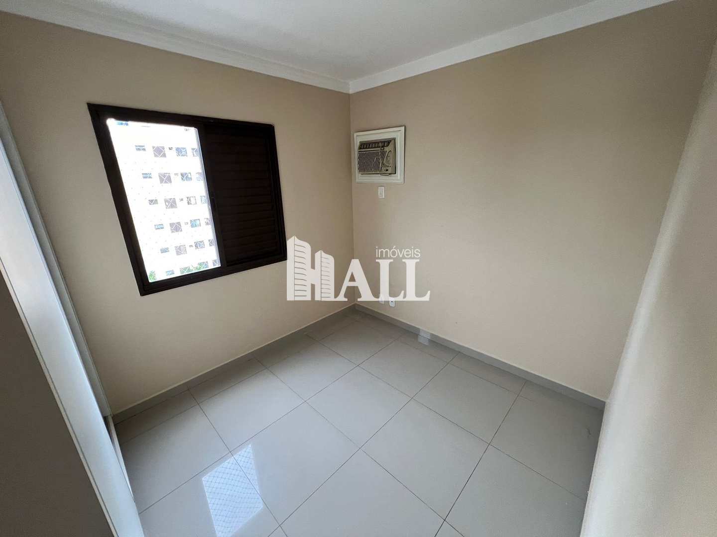 Apartamento à venda com 2 quartos, 52m² - Foto 11