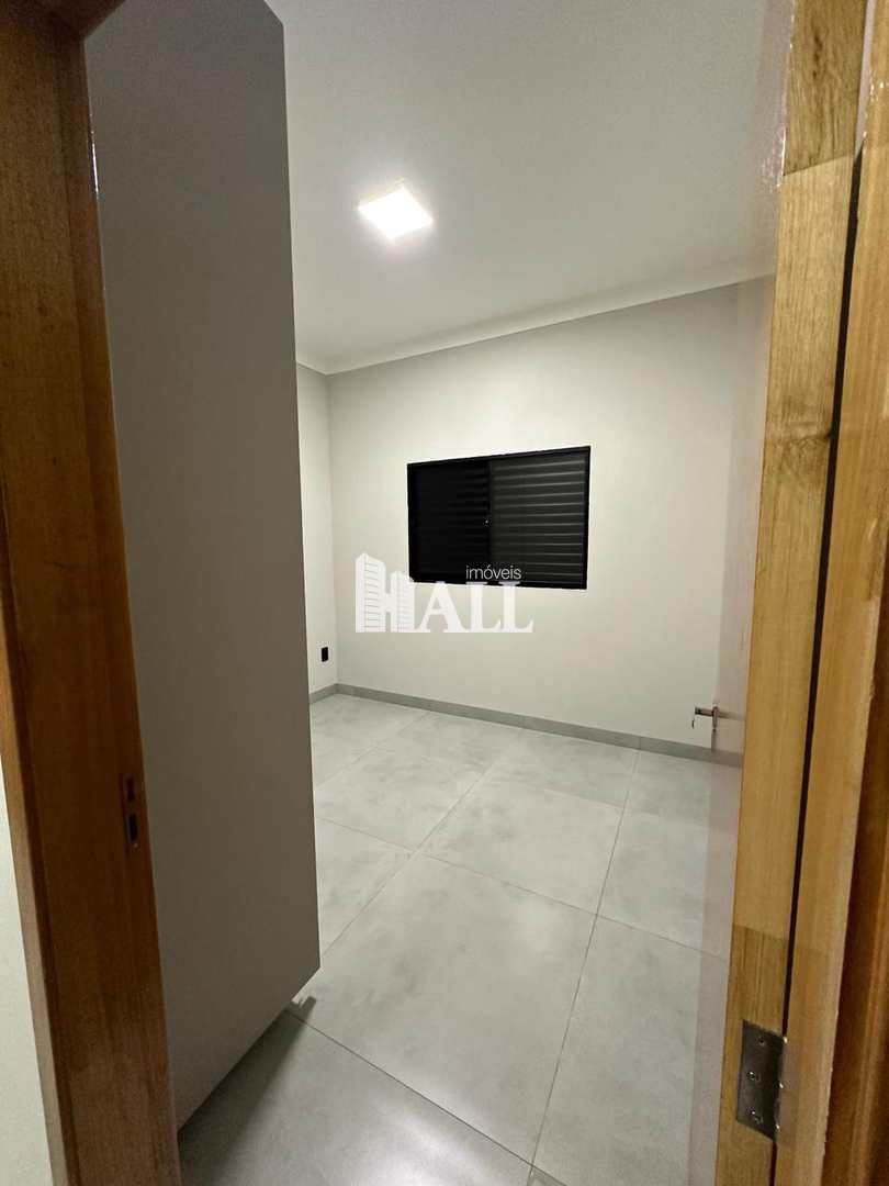 Casa à venda com 3 quartos, 140m² - Foto 12