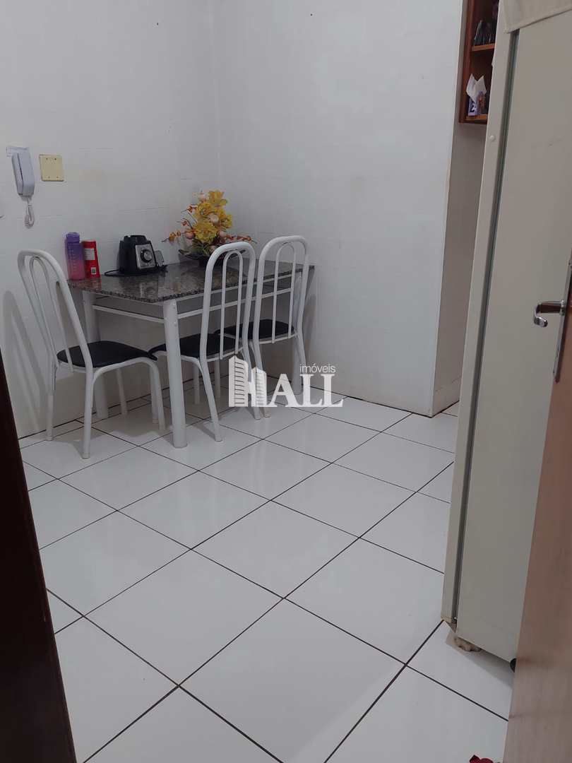 Apartamento à venda com 2 quartos, 77m² - Foto 20