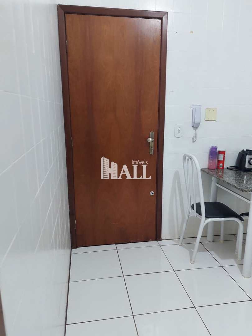 Apartamento à venda com 2 quartos, 77m² - Foto 19