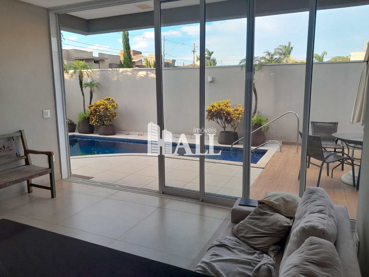 Casa de Condomínio à venda com 4 quartos, 355m² - Foto 33