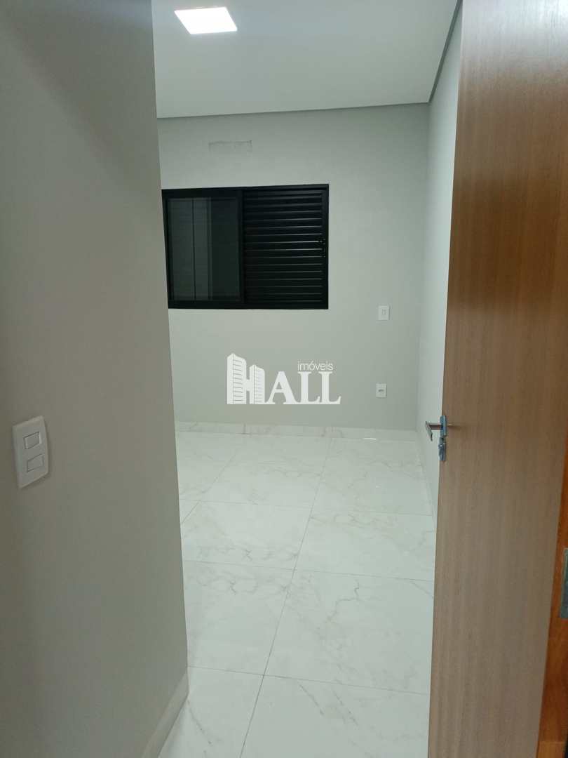 Casa com 3 quartos à venda, 135m² — foto 25 de 51