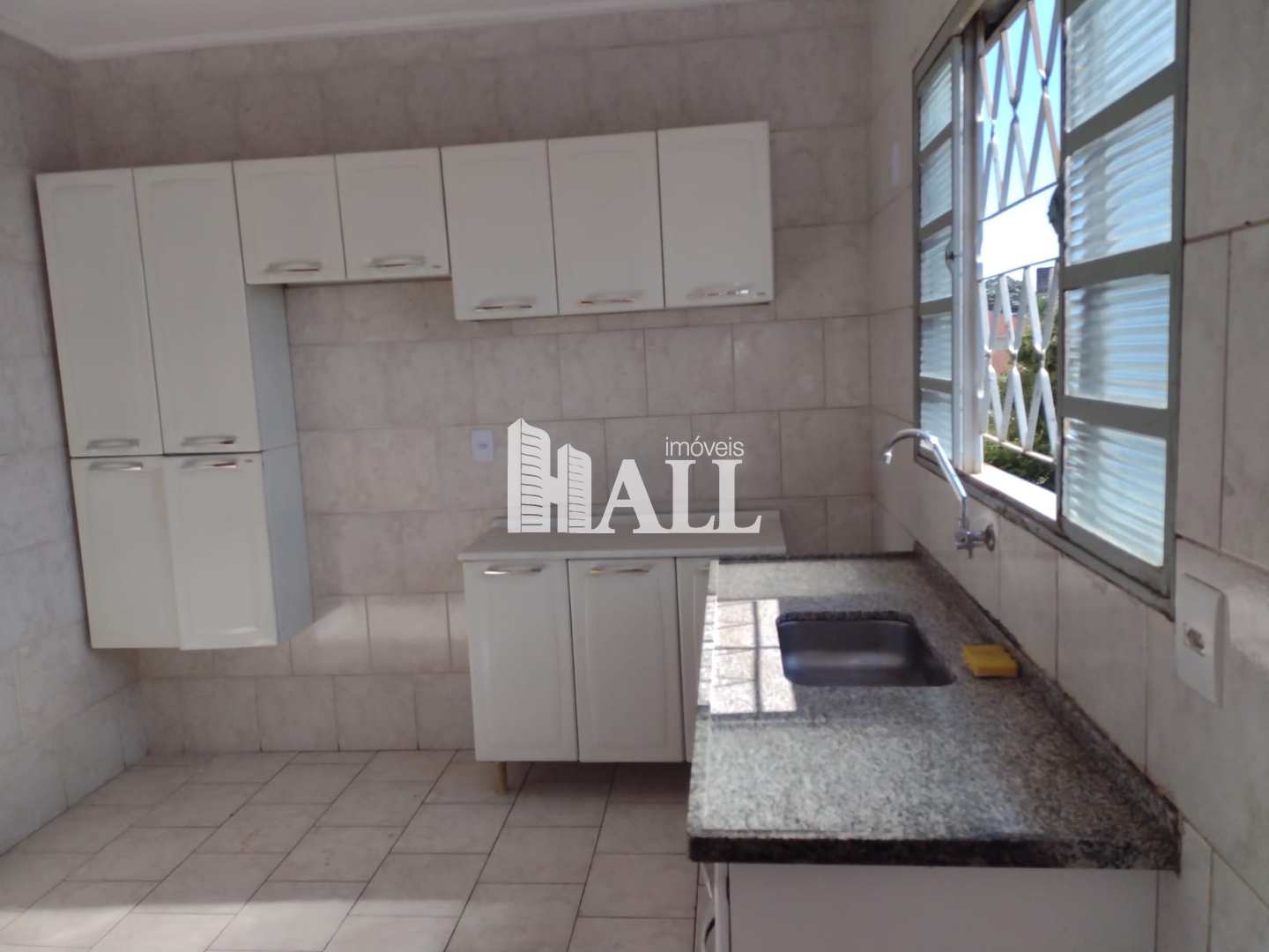 Apartamento à venda com 2 quartos, 68m² - Foto 1