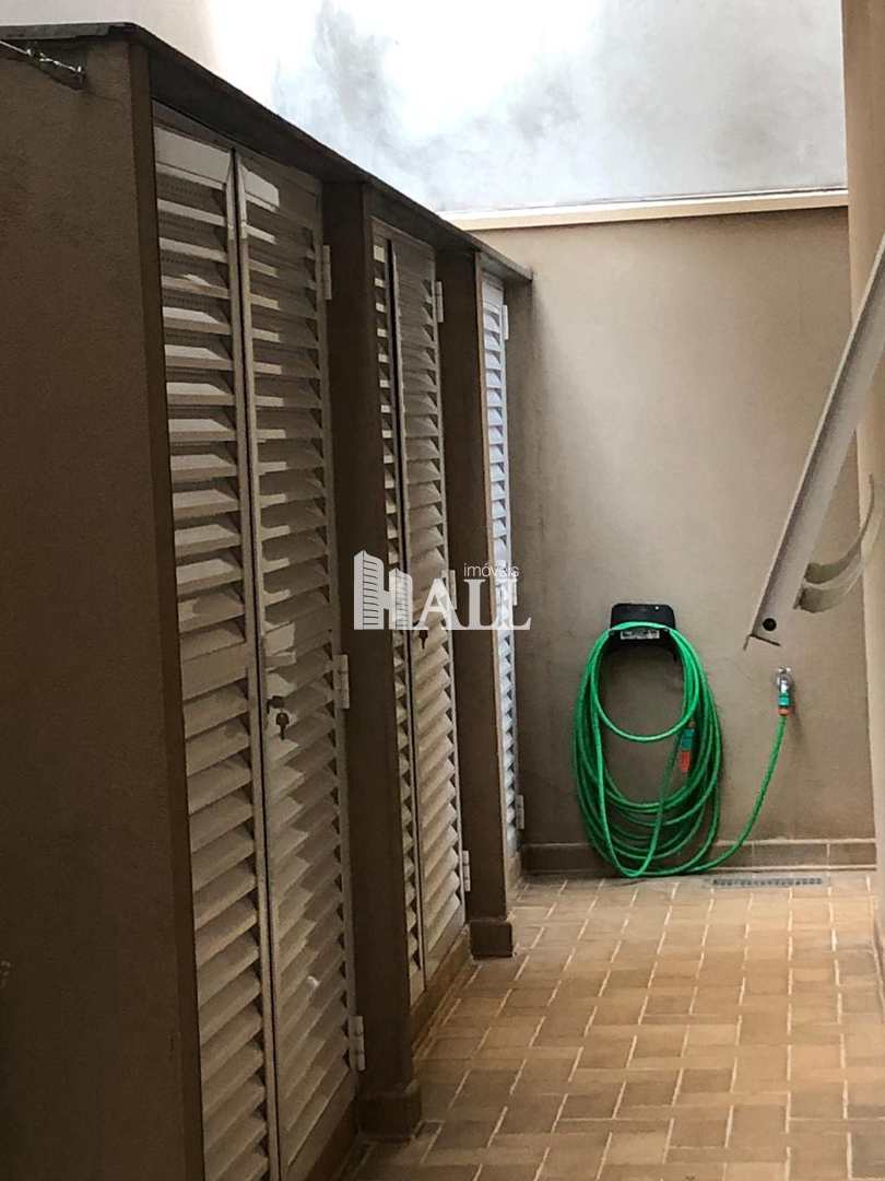 Casa de Condomínio à venda com 3 quartos, 250m² - Foto 27