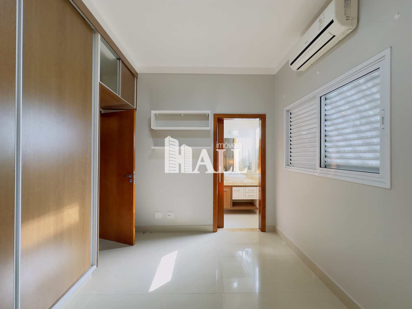 Casa de Condomínio à venda com 3 quartos, 210m² - Foto 18