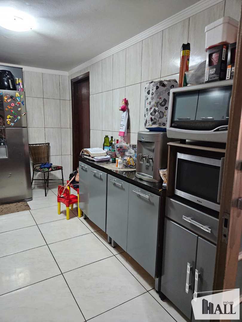 Casa à venda com 2 quartos, 100m² - Foto 5