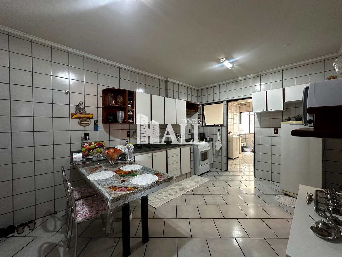 Apartamento à venda com 3 quartos, 123m² - Foto 13