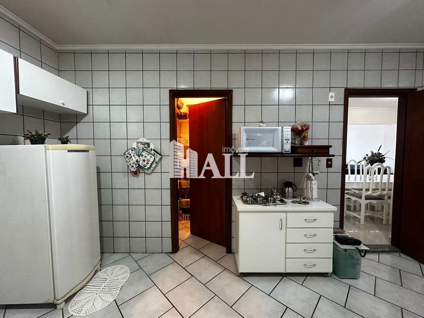 Apartamento à venda com 3 quartos, 123m² - Foto 12