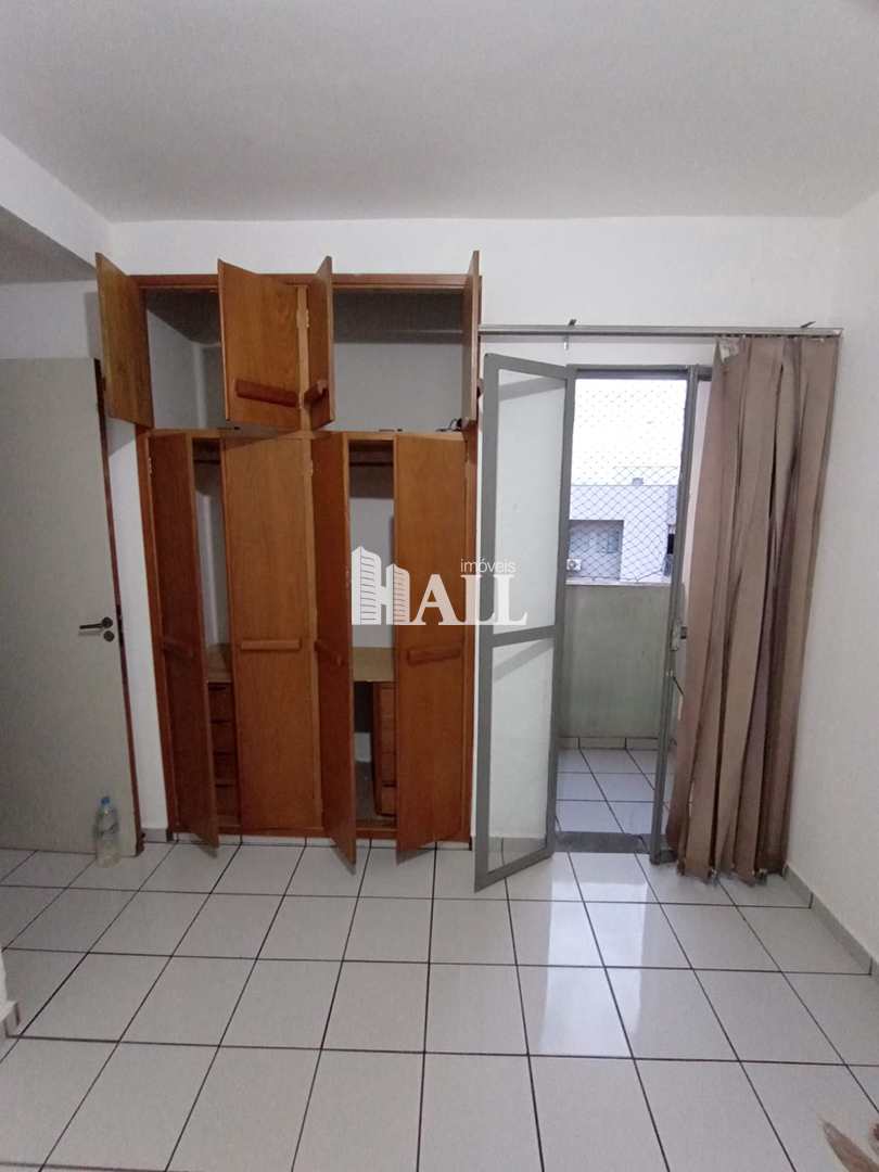 Apartamento à venda com 2 quartos, 74m² - Foto 3