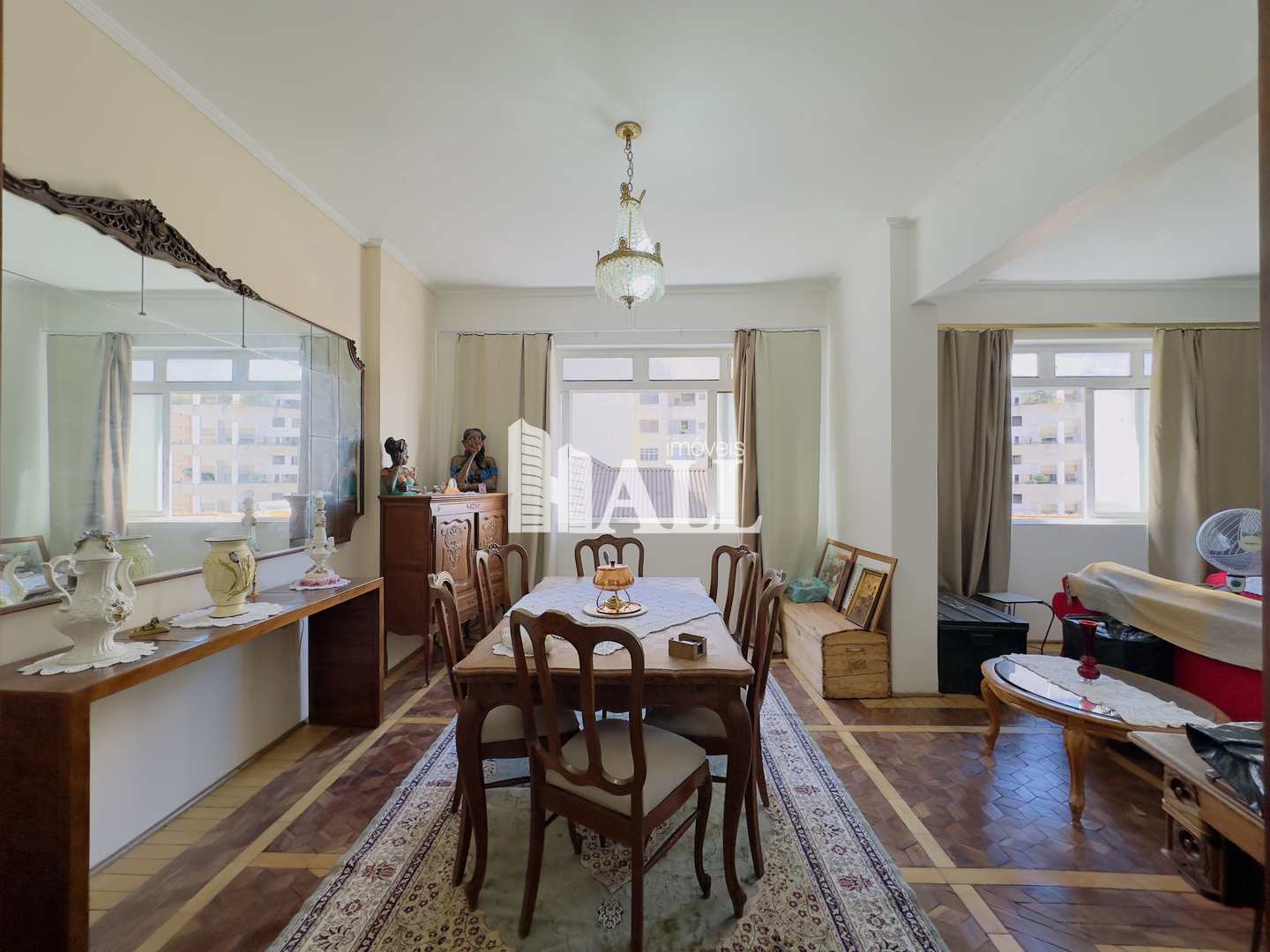 Apartamento à venda com 4 quartos, 275m² - Foto 1