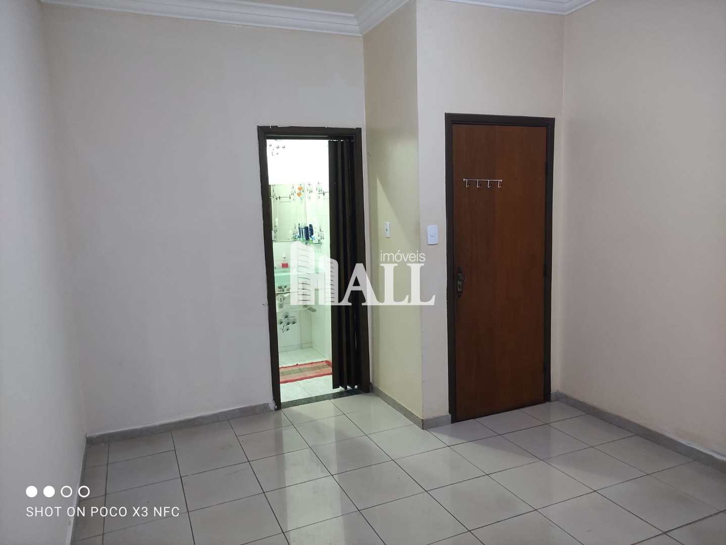 Casa à venda com 4 quartos, 230m² - Foto 3