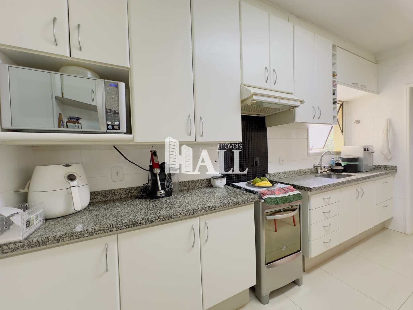 Apartamento à venda com 3 quartos, 117m² - Foto 11