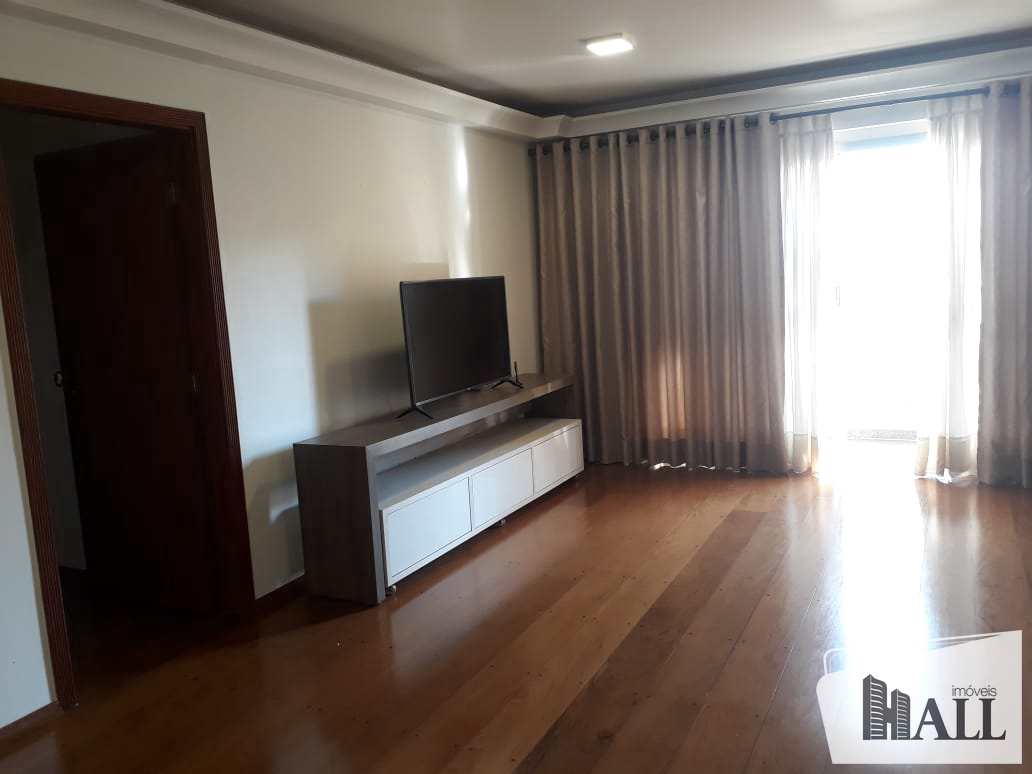 Apartamento à venda com 3 quartos, 140m² - Foto 6