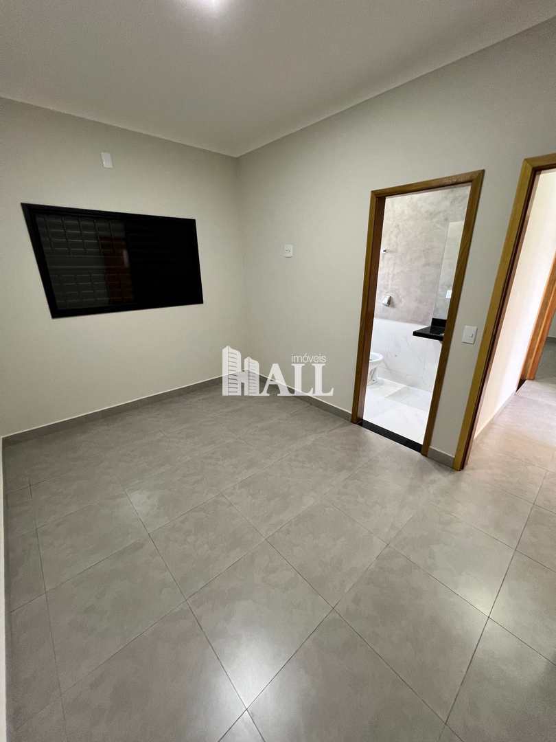 Casa à venda com 2 quartos, 64m² - Foto 3