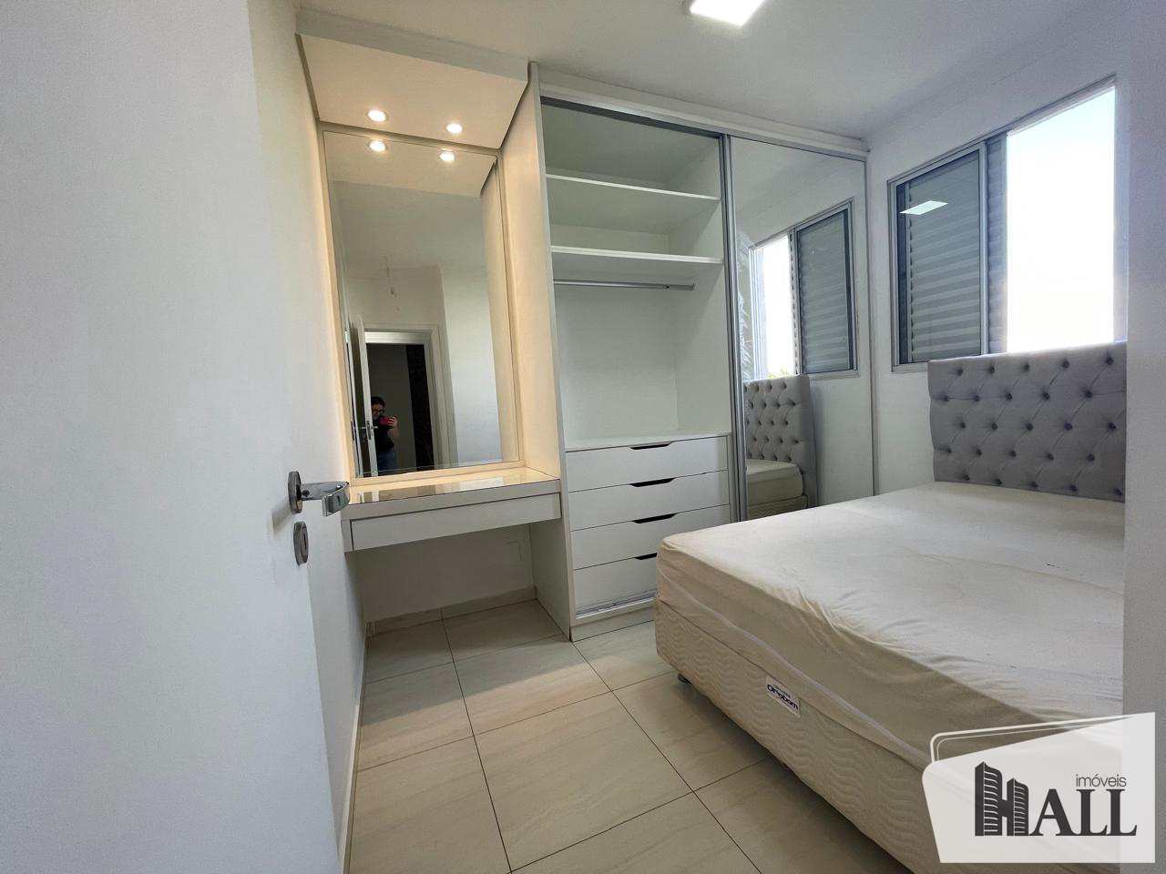 Apartamento à venda com 2 quartos, 48m² - Foto 2