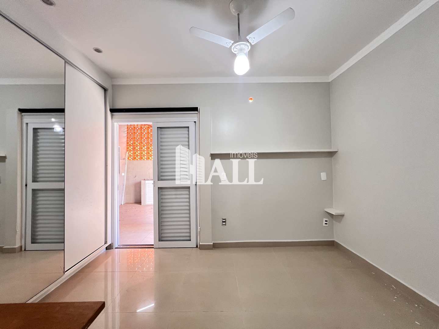 Casa à venda com 4 quartos, 220m² - Foto 6