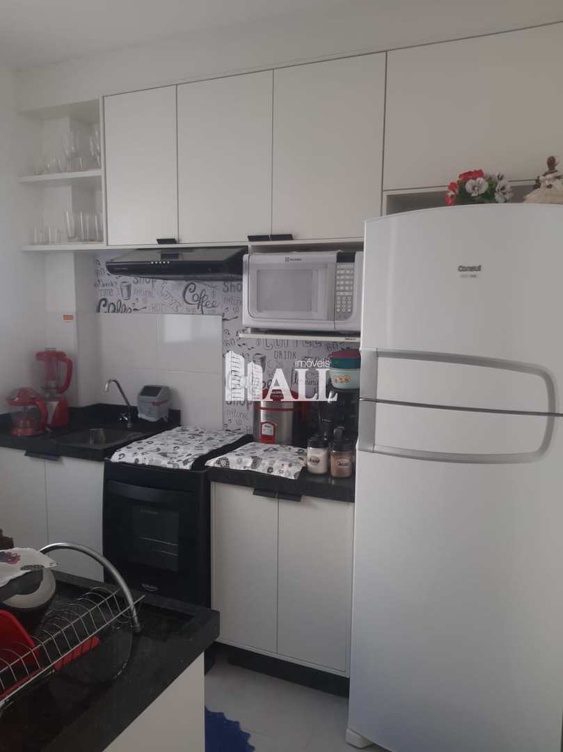 Apartamento à venda com 2 quartos, 40m² - Foto 2